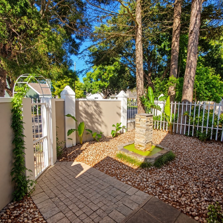3 Bedroom Property for Sale in Denver Park Western Cape
